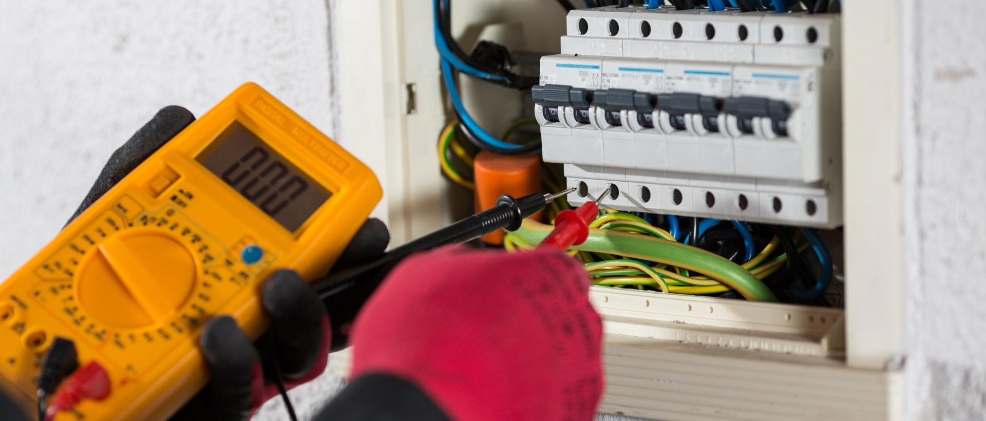 Electricians IG10
